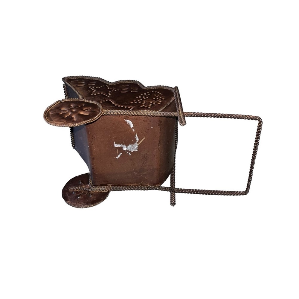 Vtg Christmas Decoration Holiday
Elegance Brown Metal Sleigh - Picture 5 of 7